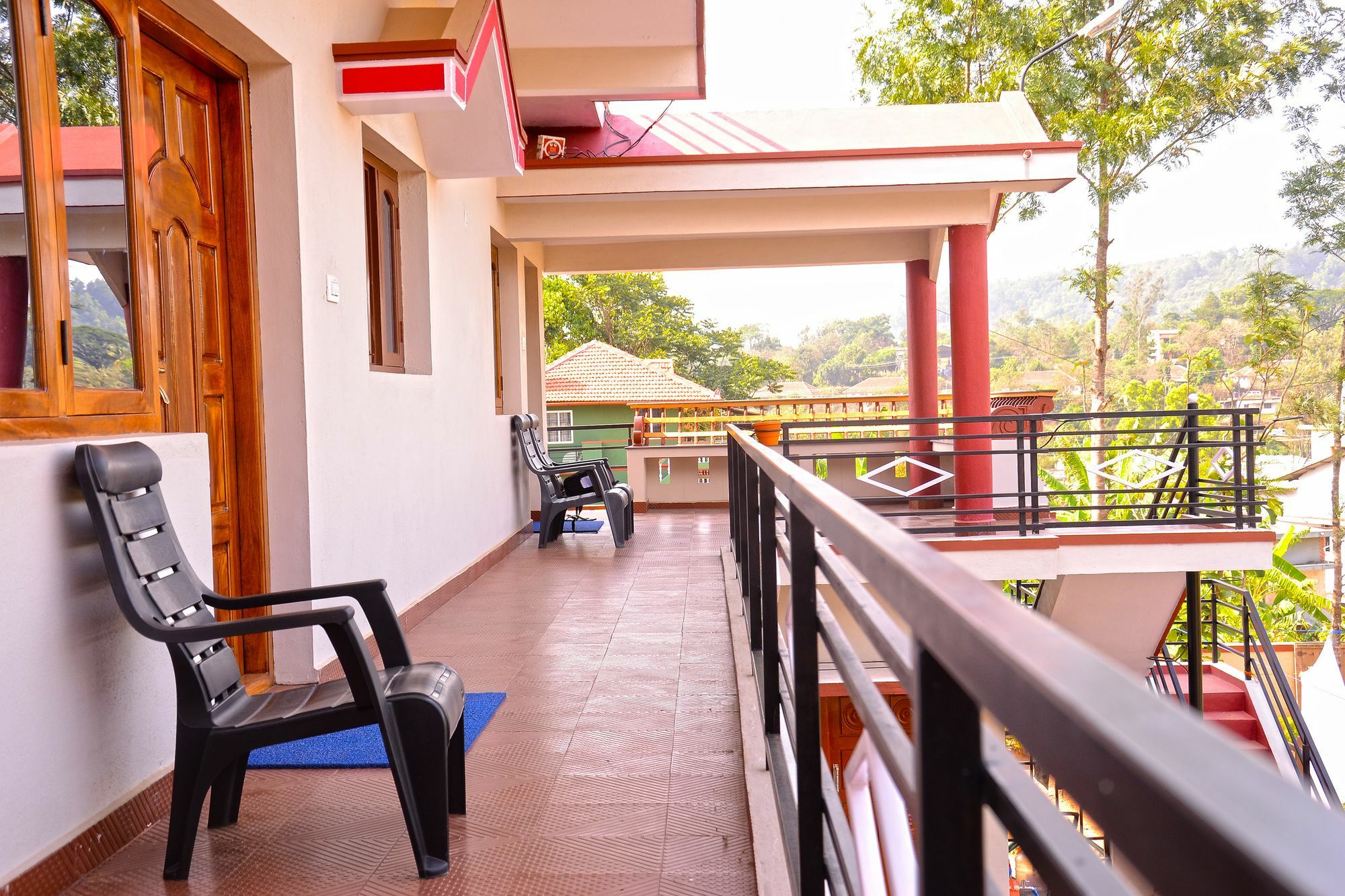 Coorg Girinivas Deluxe Homestay-Wi-Fi Madikeri Zewnętrze zdjęcie
